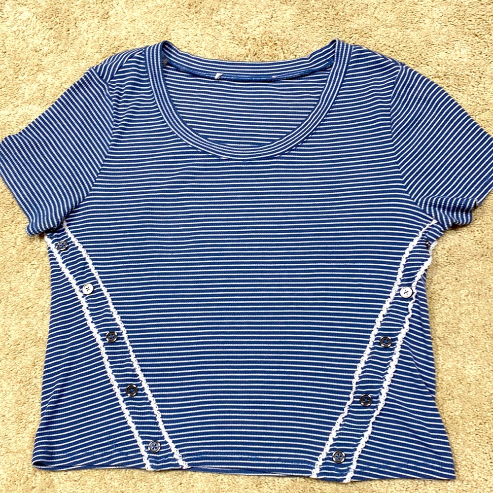 American Rag Juniors Top Sz M Blue White Stripe Short Sleeve Round Neck T Shirt